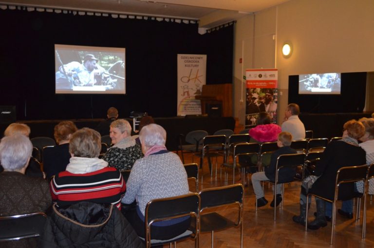Spotkanie „Historie dalekie i bliskie” w filii DOK